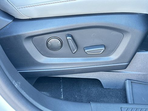 New 2026 Ford Explorer Active image 31