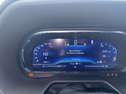 Used 2024 Chevrolet Tahoe LT w/ LT Signature Plus Package image 8