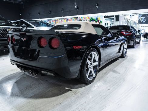 Used 2008 Chevrolet Corvette Convertible w/ Preferred Equipment Group RWD image 5