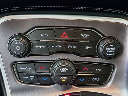 Used 2019 Dodge Challenger SRT Hellcat RWD image 18