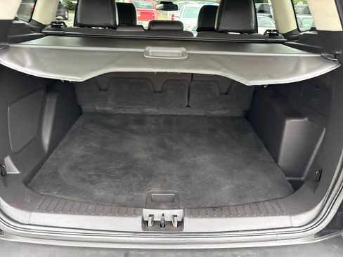 Used 2017 Ford Escape Titanium w/ Equipment Group 301A FWD image 23