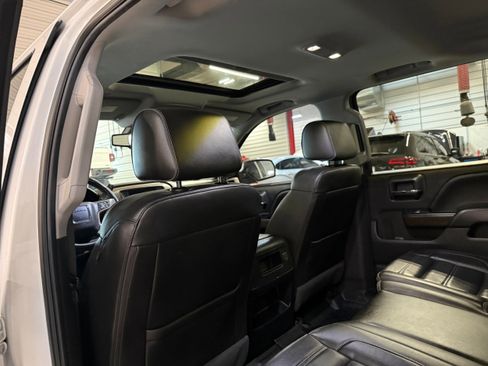 Used 2018 GMC Sierra 1500 Denali w/ Denali Ultimate Package AWD/4WD image 29