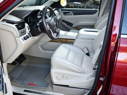 Used 2016 GMC Yukon Denali w/ Open Road Package image 14