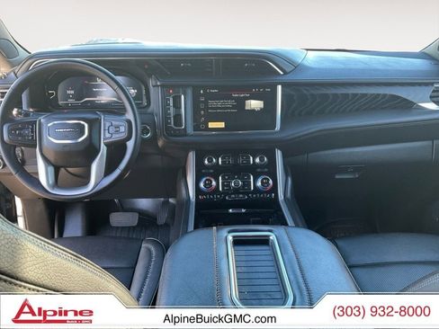 Used 2024 GMC Yukon Denali image 10