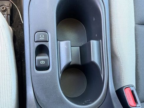 Used 2025 Toyota Corolla LE FWD image 20