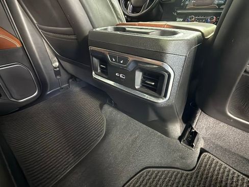 Used 2024 GMC Sierra 1500 Denali Ultimate image 33
