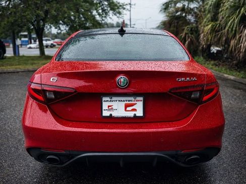 Used 2023 Alfa Romeo Giulia Veloce image 13