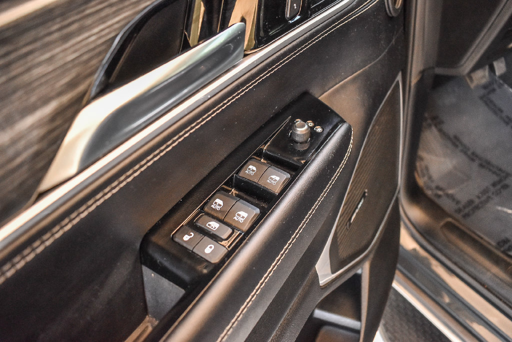 Used 2022 Jeep Wagoneer Series II AWD/4WD image 19