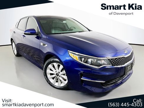 Used 2018 Kia Optima EX w/ Premium Package image 1