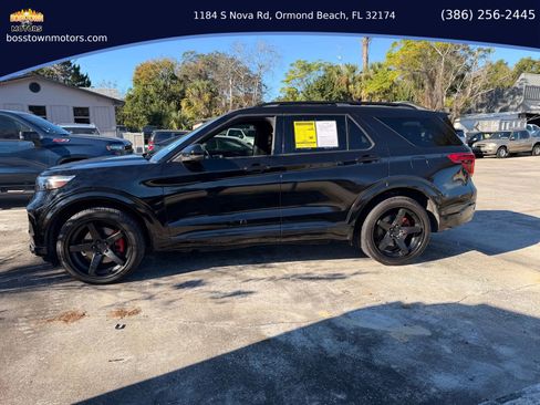 Used 2020 Ford Explorer ST w/ ST High-Performance Pack image 3