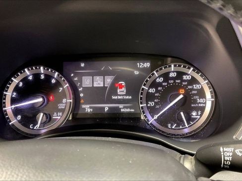 Used 2022 Toyota Highlander XLE image 26