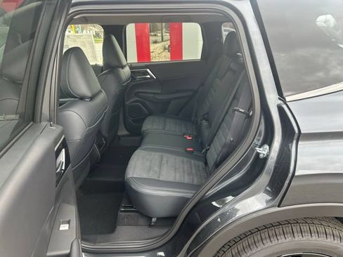 New 2026 Nissan Rogue SL AWD/4WD image 9