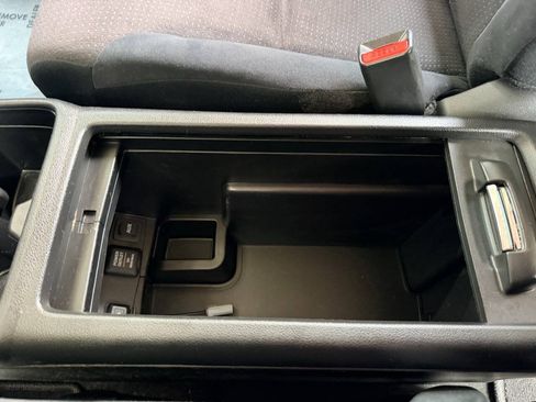 Used 2013 Honda CR-V EX image 43