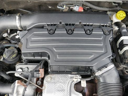 Used 2022 Jeep Renegade Trailhawk w/ Trailer Tow Group image 9