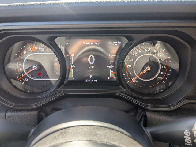 Certified 2026 Jeep Wrangler Unlimited Rubicon AWD/4WD image 29