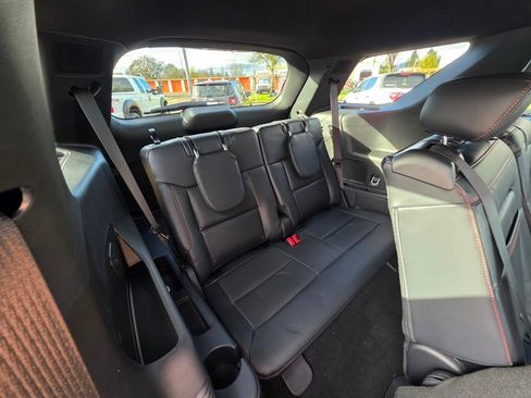 New 2026 Ford Explorer ST-Line w/ ST-Line Street Pack image 26