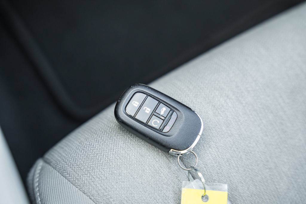 Used 2023 Honda Accord EX image 39