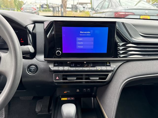 Used 2025 Toyota Camry LE FWD image 23