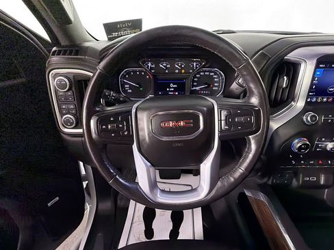 Used 2020 GMC Sierra 1500 Elevation image 11