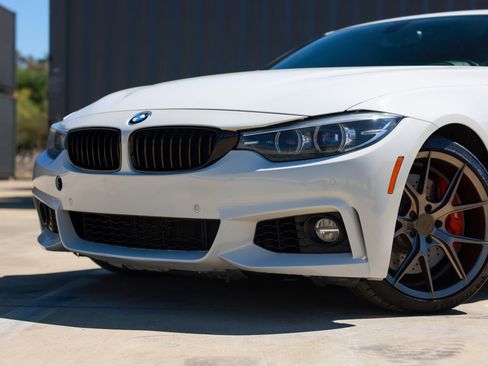 Used 2019 BMW 440i Coupe w/ M Sport Package image 29