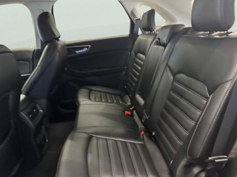 Certified 2024 Ford Edge SEL image 10