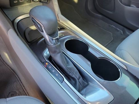 Used 2021 Chevrolet Malibu LT image 11