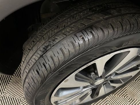 Certified 2022 Buick Encore Preferred w/ Safety Package image 45