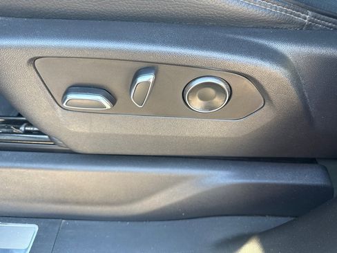 Used 2024 GMC Sierra 2500 Denali w/ Technology Package image 29