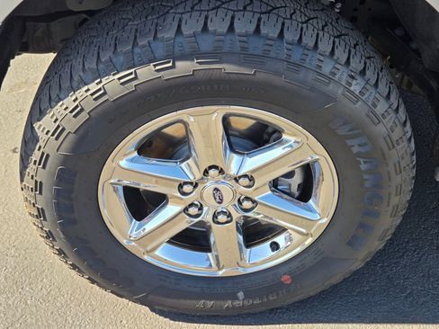 Certified 2025 Ford F150 XLT w/ Equipment Group 301A Standard image 9