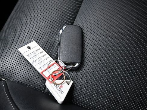 Used 2023 Kia Stinger GT-Line image 27