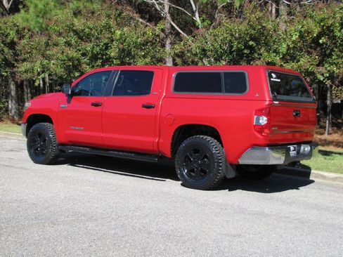 Used 2019 Toyota Tundra SR5 image 7