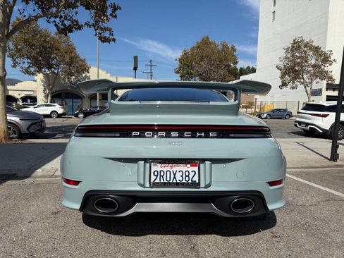 Used 2025 Porsche 911 Carrera RWD image 14