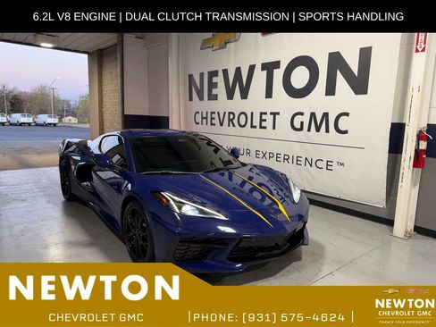Used 2026 Chevrolet Corvette Stingray Coupe w/ 1LT RWD image 1