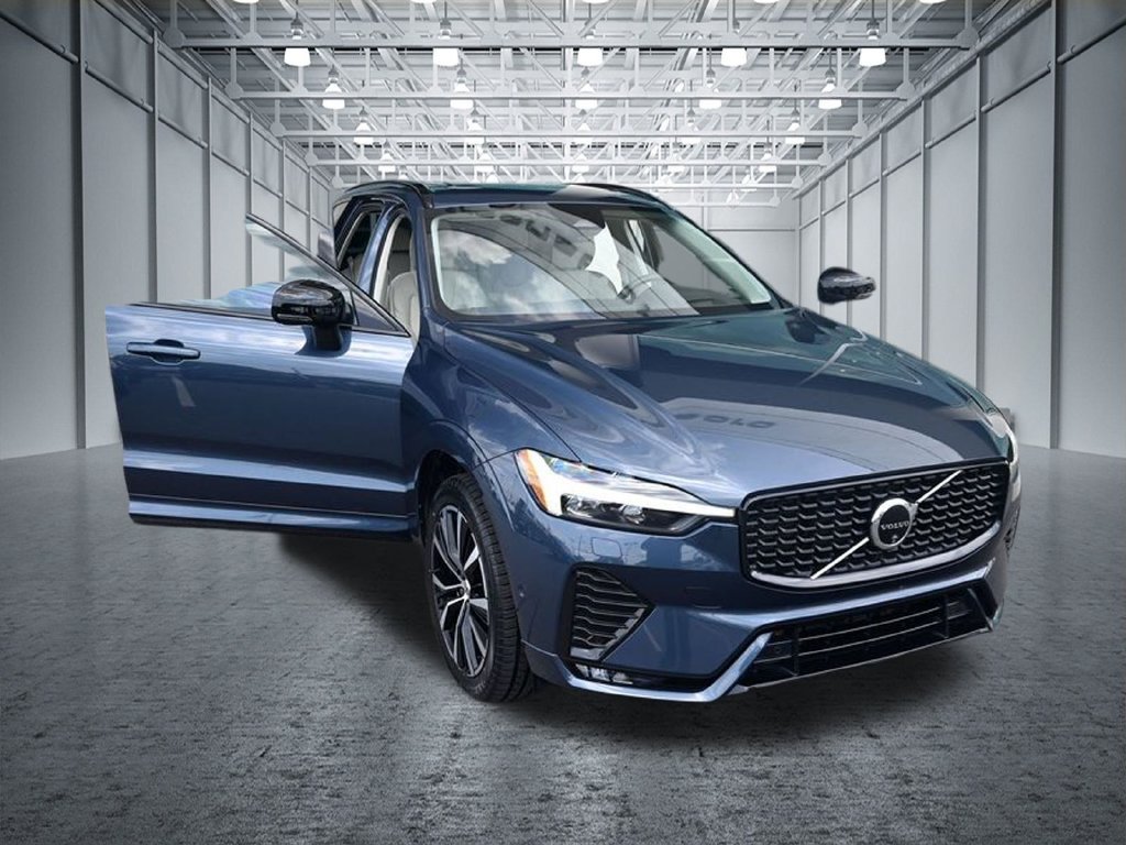 Used 2024 Volvo XC60 B5 Ultimate w/ Protection Package Premier AWD/4WD image 33