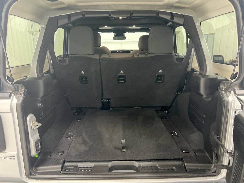 Used 2024 Jeep Wrangler Unlimited Sport AWD/4WD image 23