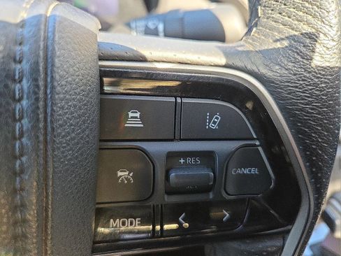 Used 2023 Toyota Tundra Limited w/ Power Package image 16