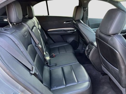 Used 2023 Cadillac XT4 Premium Luxury FWD image 28