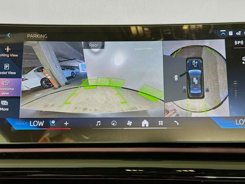 New 2026 BMW 550e xDrive AWD/4WD image 14