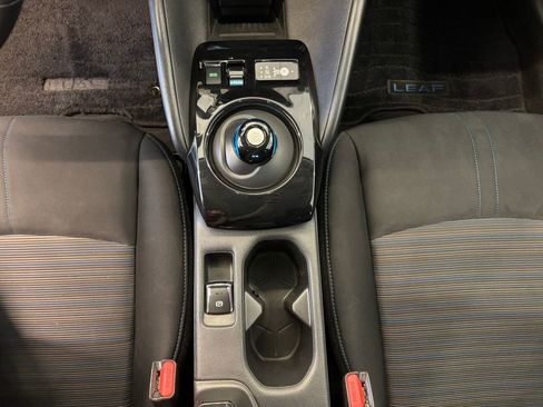 Used 2023 Nissan Leaf SV Plus image 20