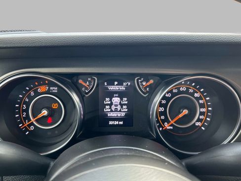 Used 2023 Jeep Wrangler Willys image 27