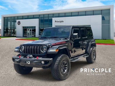 Used 2026 Jeep Wrangler Unlimited Rubicon AWD/4WD image 1