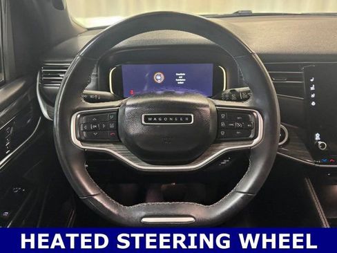 Used 2022 Jeep Wagoneer Series II image 16