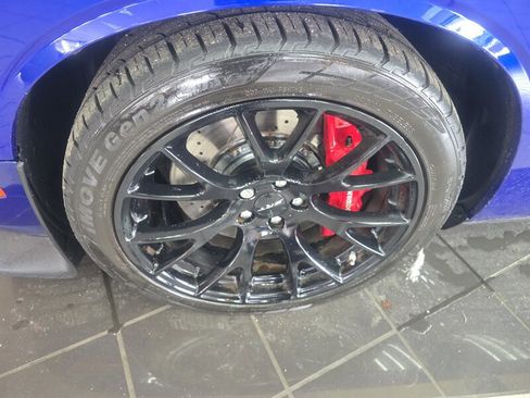 Used 2018 Dodge Challenger R/T Scat Pack w/ Dynamics Package image 30