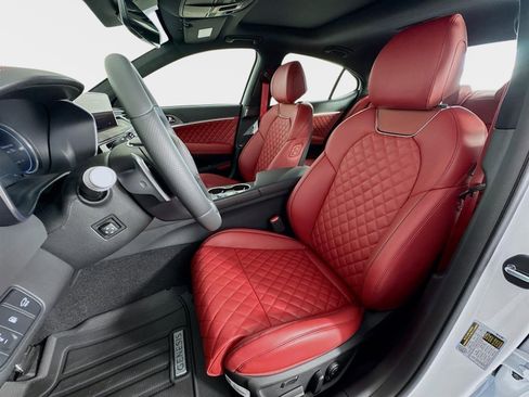 New 2025 Genesis G70 3.3T Advanced w/ Sport Prestige Package image 11