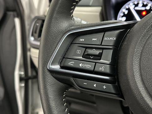 Used 2025 Subaru Forester Limited image 27