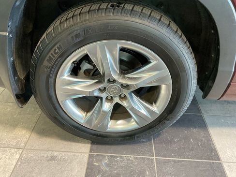 Used 2015 Toyota Highlander Limited Platinum image 7