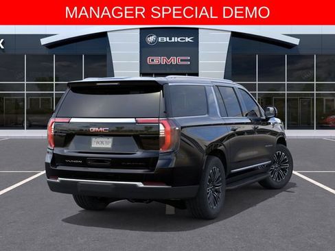 Used 2026 GMC Yukon XL Elevation w/ Elevation Premium Package AWD/4WD image 4