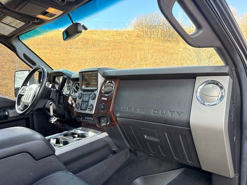 Used 2016 Ford F350 Lariat w/ Lariat Ultimate Package image 28