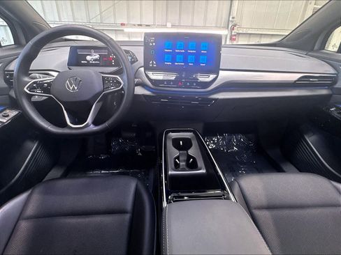 Used 2023 Volkswagen ID.4 S RWD image 10
