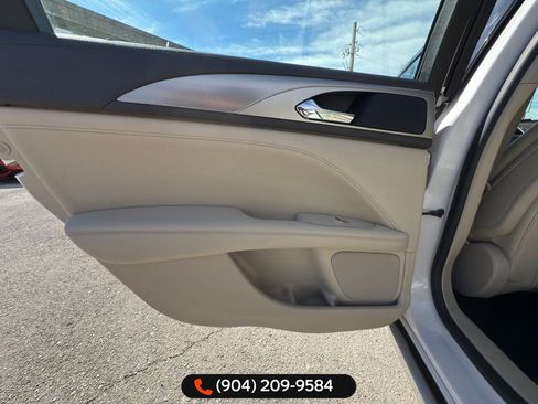 Used 2020 Lincoln MKZ image 24